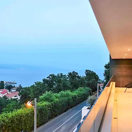 Holiday home Cozy In With Harbor View