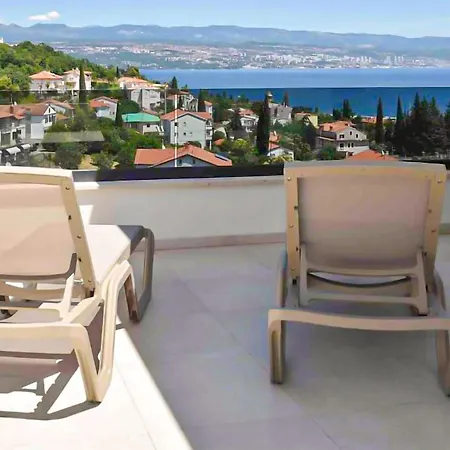 Cozy In With Harbor View Holiday home Icici